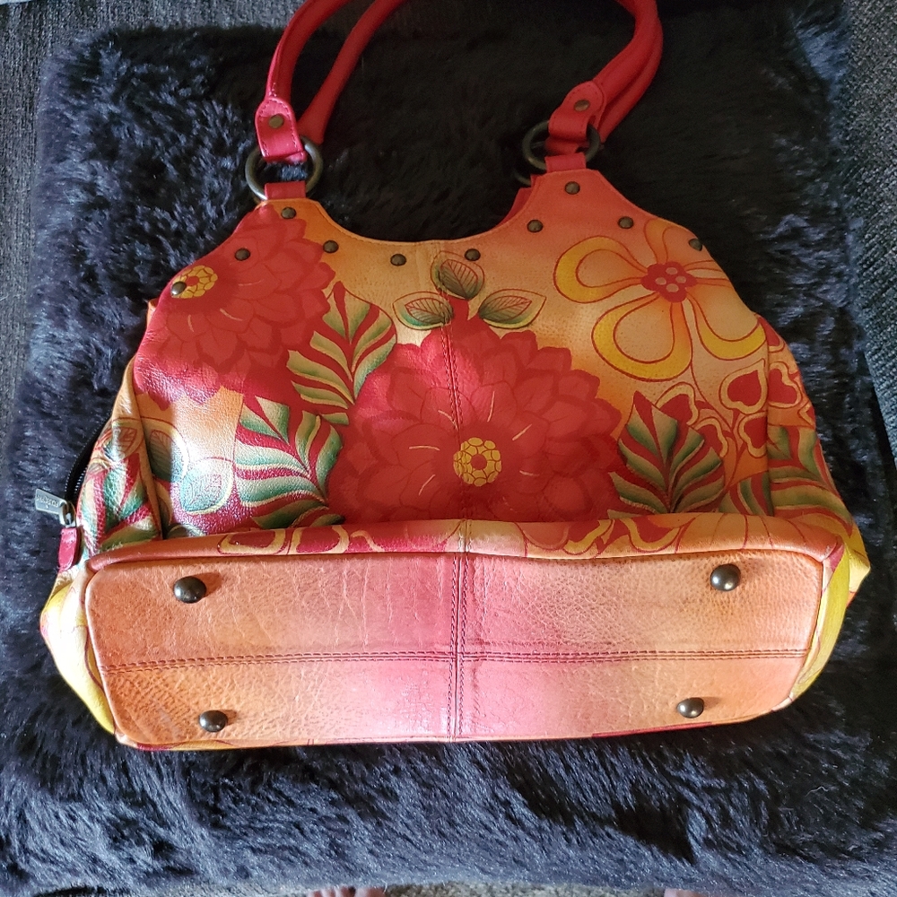 Handbag